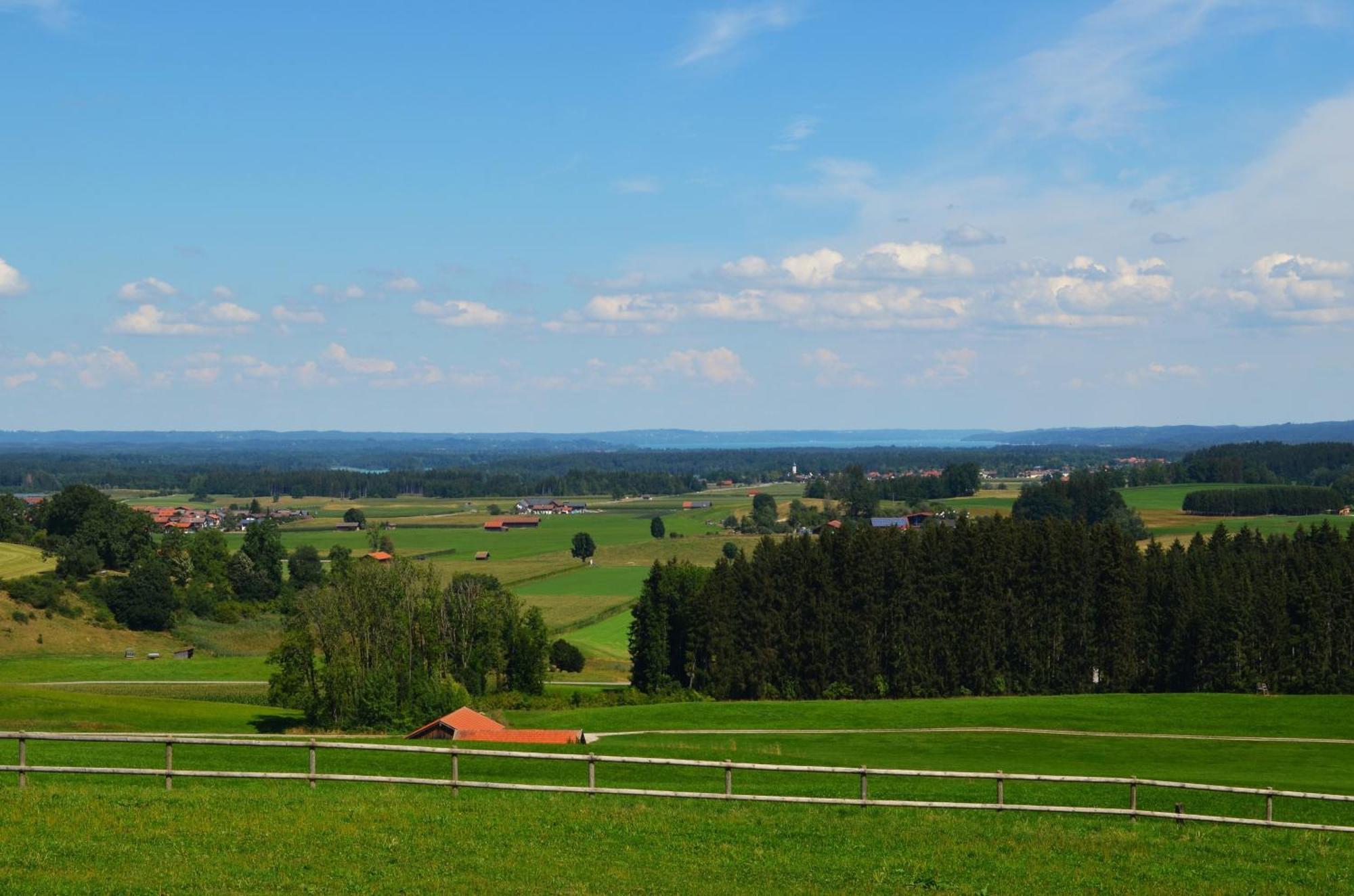 Ferienhaus Antdorfer Gartenglueck エクステリア 写真